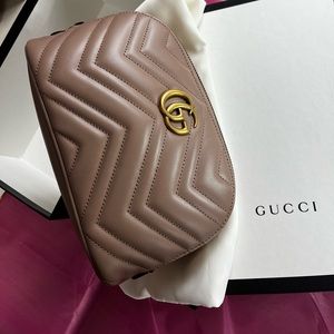 Brand new in box Gucci marmont LARGE cosmetic pouch